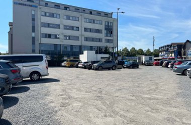 Parkplatz Facharztzentrum oberirdisch