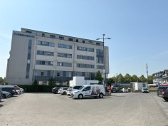 Parkplatz Facharztzentrum oberirdisch Parkplatz Facharztzentrum oberirdisch