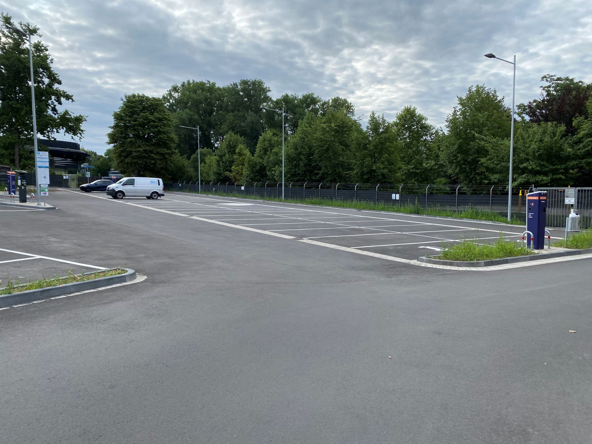 Hier sieht man einen Überblick für die Stellplätze des Parkplatz 2 des Freizeitbades Oktopus