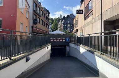 Parkzentrum Holzgasse Einfahrt