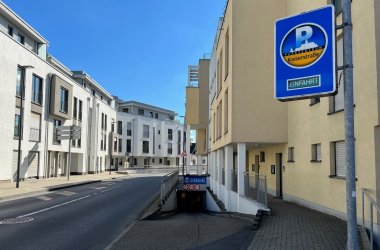 Parkzentrum Kaiserstraße Einfahrt