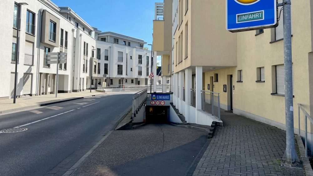 Kaiserstraße Einfahrt